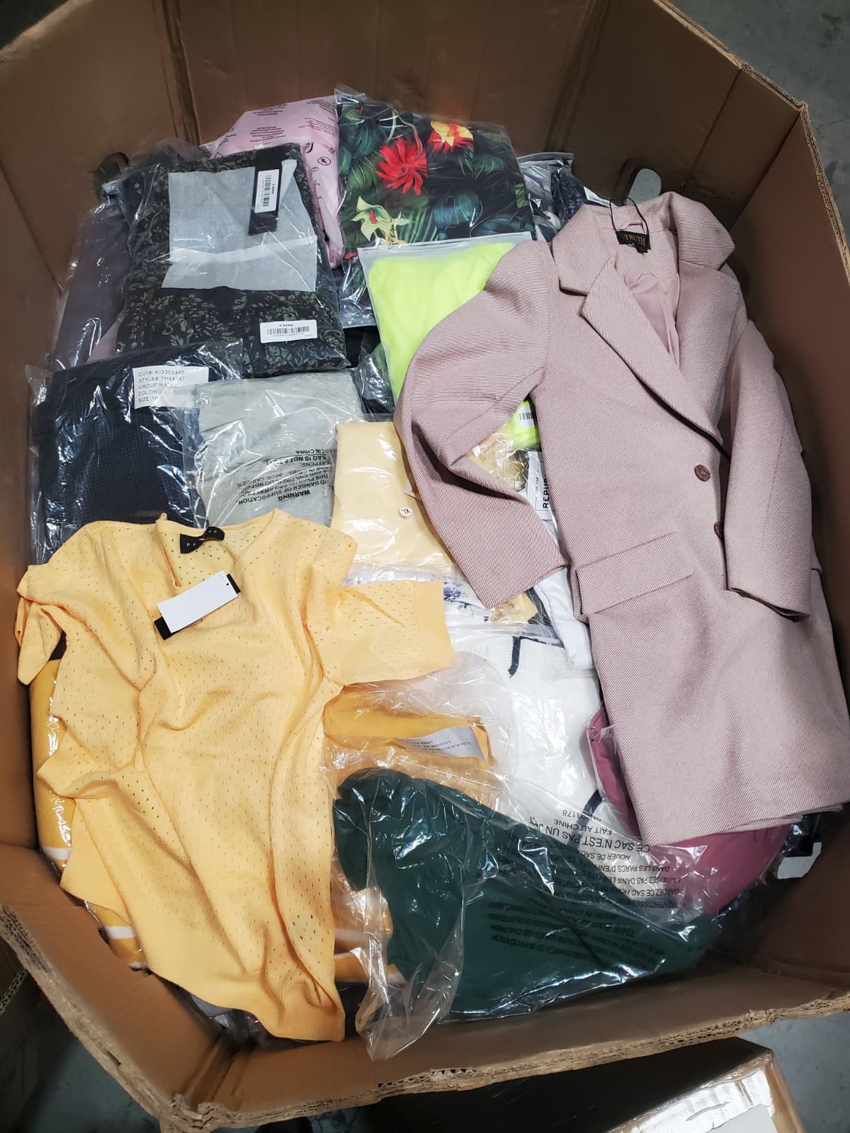 Women's Nordstrom/Macy's Boxes - 100 pieces