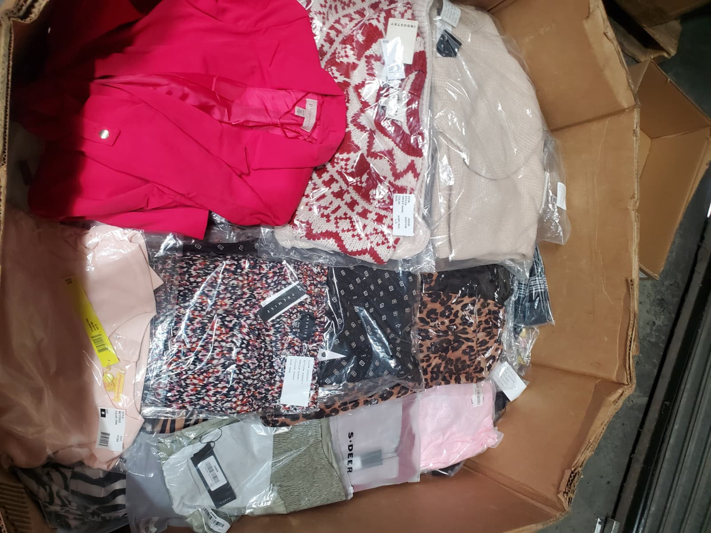 Women's Nordstrom/Macy's Boxes - 100 pieces