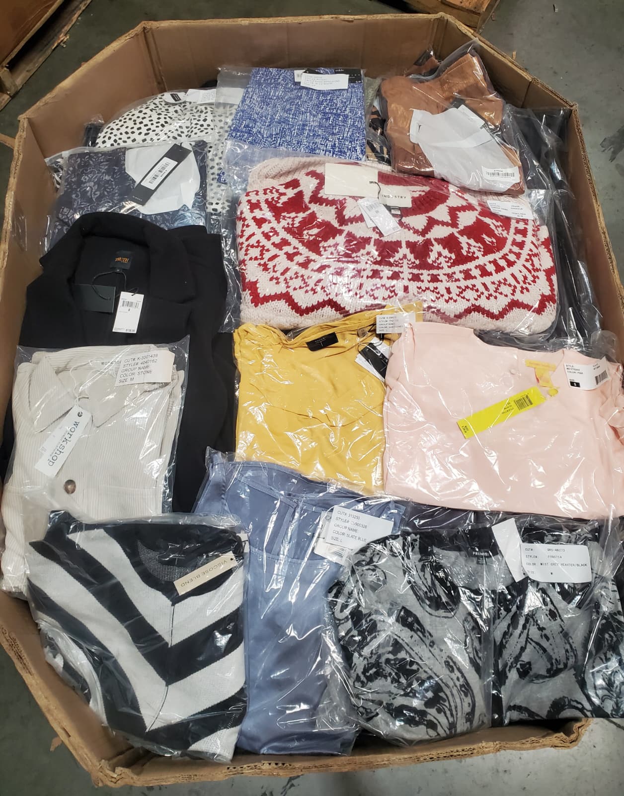 Women's Nordstrom/Macy's Boxes - 100 pieces